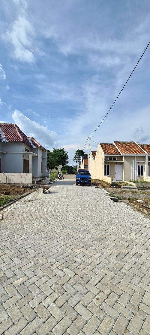 foto posisi tengah perumahan GRHA EDISTYA