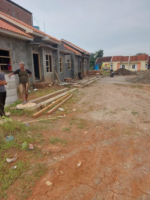 foto posisi tengah perumahan Griya pringrejo asri 3