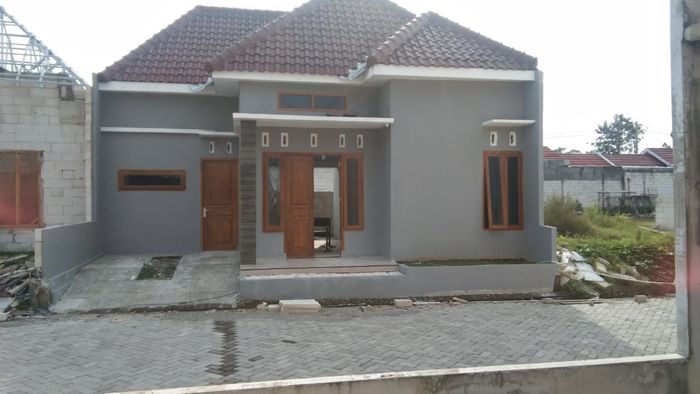 foto tampak rumah tipe 45/80 Ultimate perumahan GRHA EDISTYA