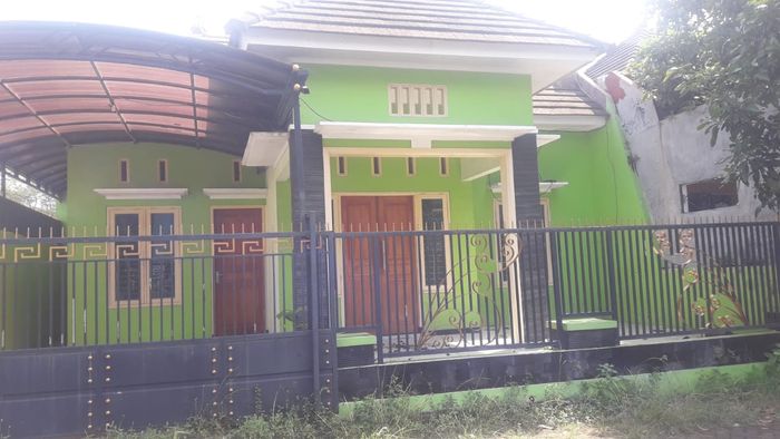 foto tampak rumah tipe 60 perumahan PURI KEDATON