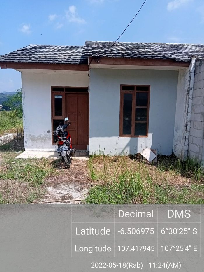 foto tampak rumah tipe 30/60 perumahan Bumi Cikao