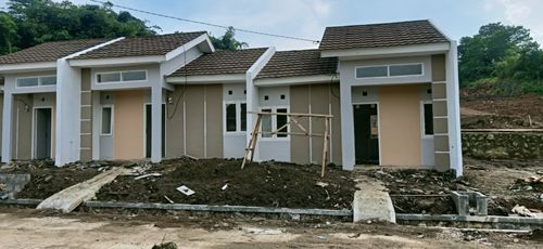 foto contoh rumah perumahan GRAND PANGHEGAR RESIDENCE II