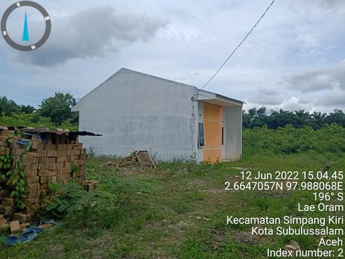 foto gerbang perumahan Adiva Residence