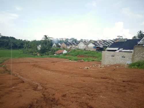 foto posisi tengah perumahan Palm Garden Asri Tahap II