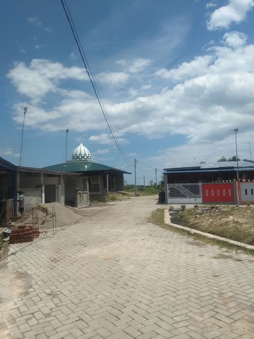 foto posisi tengah perumahan GRAHA PRIMA COPPO 1