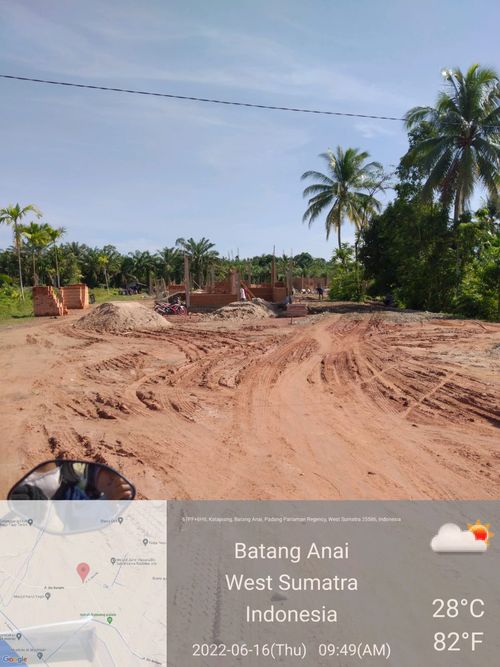 foto posisi tengah perumahan Alana Residence 4