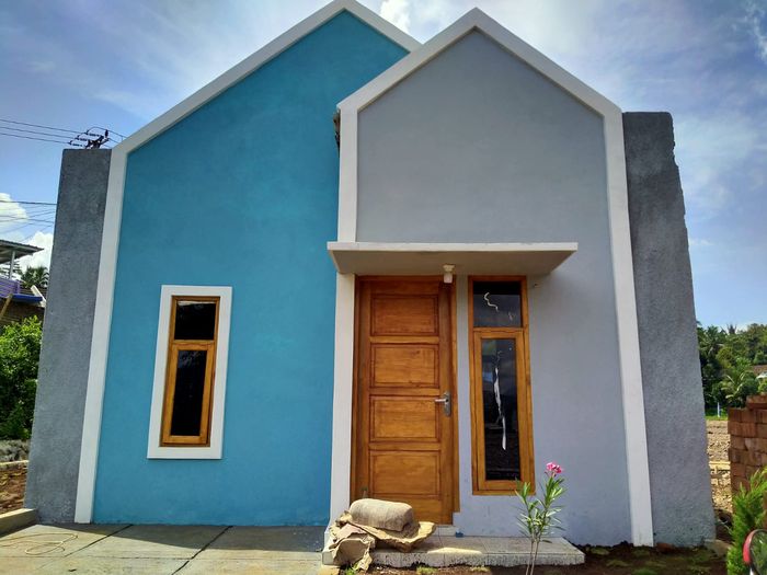 foto tampak rumah tipe 30 perumahan Bumi Surya Cibiru