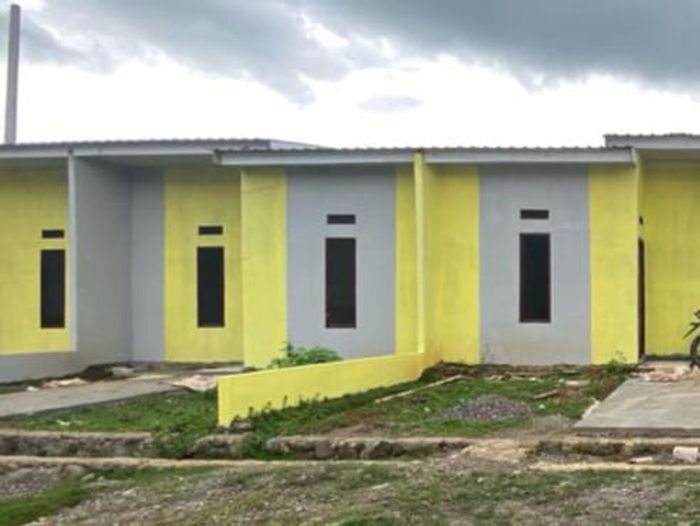 foto tampak rumah tipe 36/72 perumahan VILLA PAJUKUKANG PERMAI