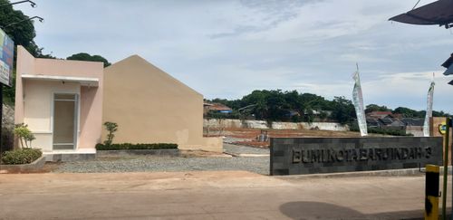 foto gerbang perumahan BUMI KOTABARU INDAH 3