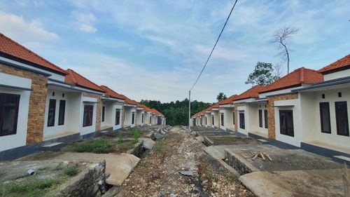 foto posisi tengah perumahan TAMAN PESONA RESIDENCE