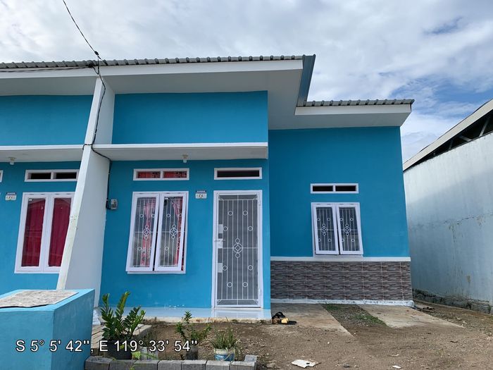 foto tampak rumah tipe 36 perumahan MUTIARA KARIANGO 2 TAHAP 4