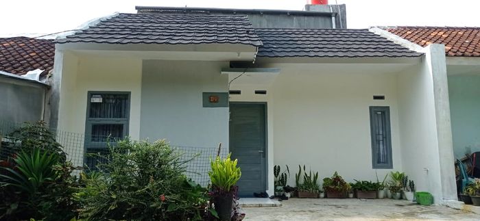 foto tampak rumah tipe 30/72 perumahan Perumahan Griya Sahla Cempaka 2