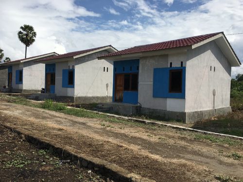foto contoh rumah perumahan Watuliwung regency