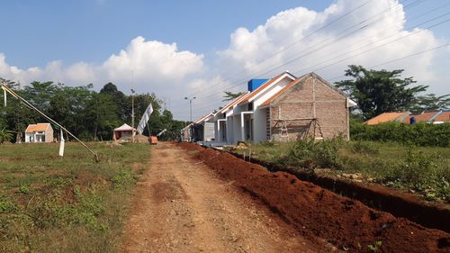 foto gerbang perumahan KENCANA RESIDENCE