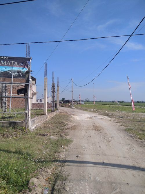 foto gerbang perumahan ROYAL PERMATA TAHAP 2