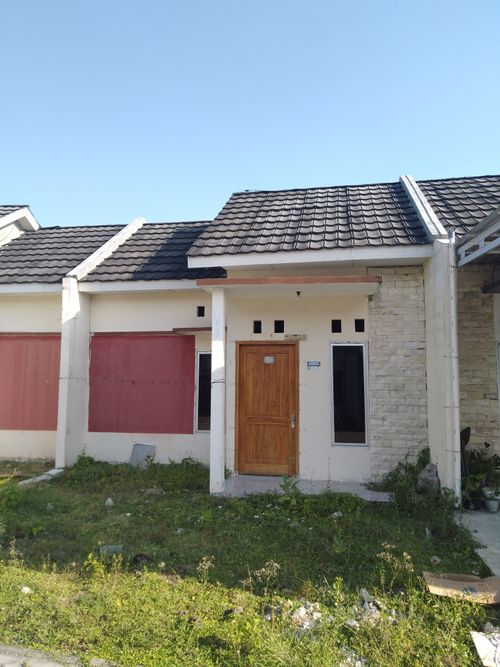 foto contoh rumah perumahan ROYAL PERMATA TAHAP 2