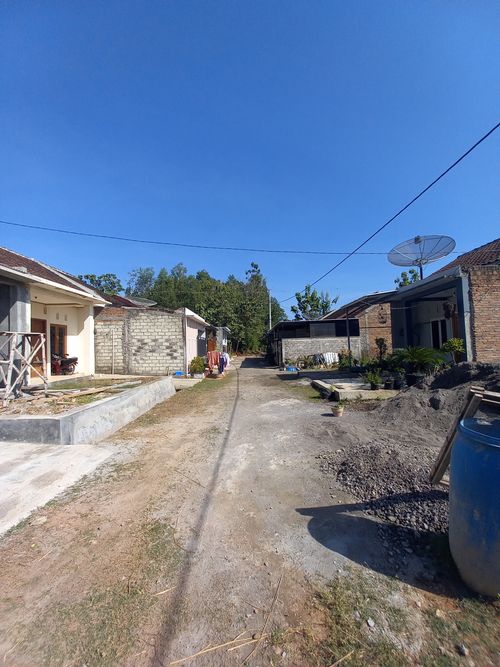 foto posisi tengah perumahan Perum Emerald Regency 7