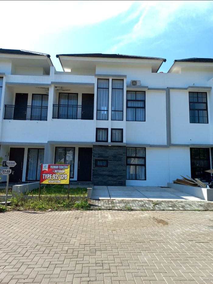 foto tampak rumah tipe 92 perumahan THE GARDENS CIREBON