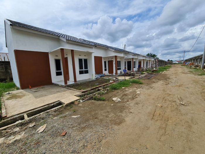 foto tampak rumah tipe citra perumahan Citra Mataram Indah II