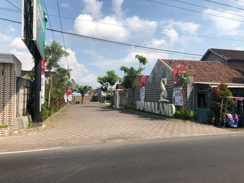 foto gerbang perumahan SADANA LAND 1