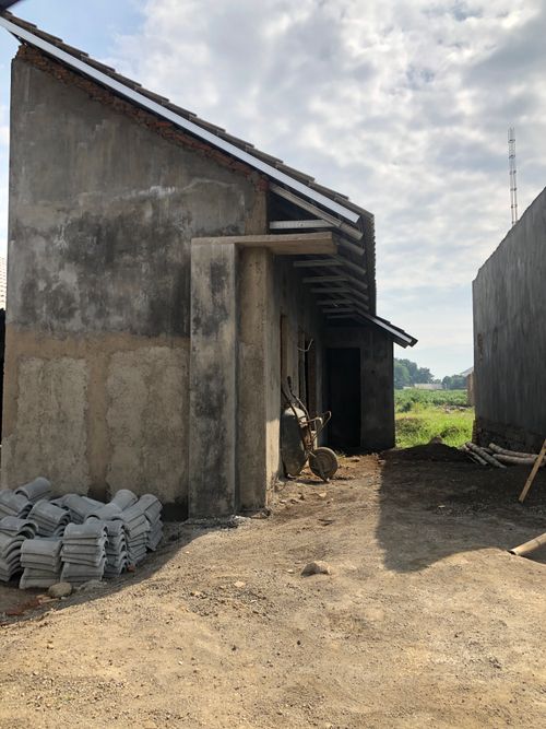 foto contoh rumah perumahan SADANA LAND 1