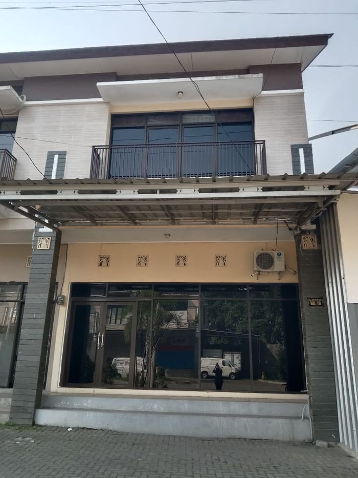 foto tampak rumah tipe 110/64 perumahan Kota Bali