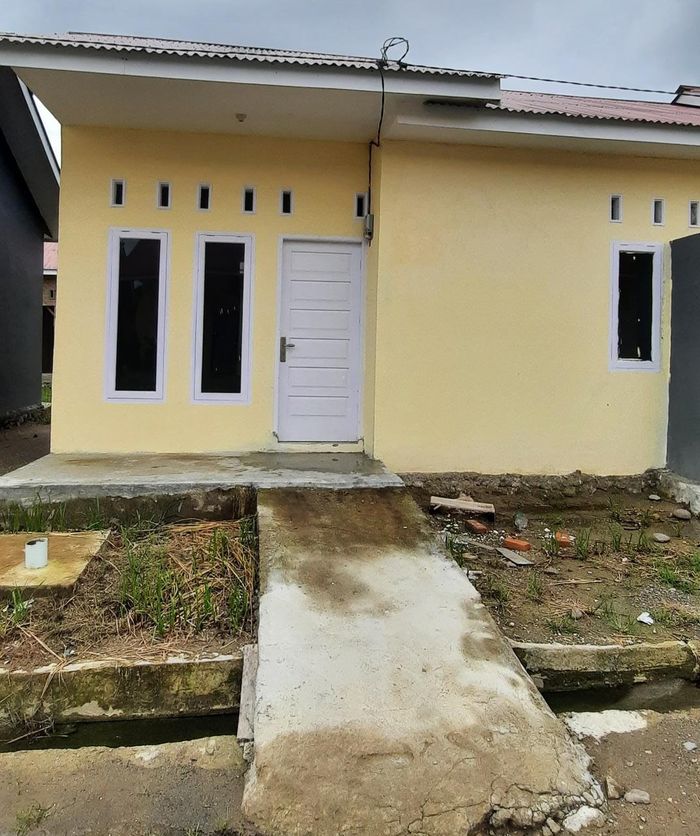 foto tampak rumah tipe 36 perumahan GRAHA BUNGA MAS III