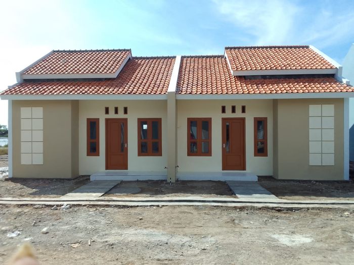 foto tampak rumah tipe 36/70 perumahan Jaya Sakti 2