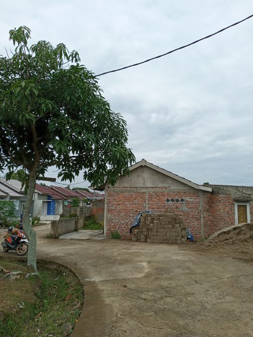 foto posisi tengah perumahan Griya Sukajadi 2