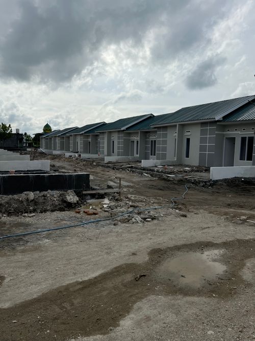 foto posisi tengah perumahan GRIYA THADEA TAMA