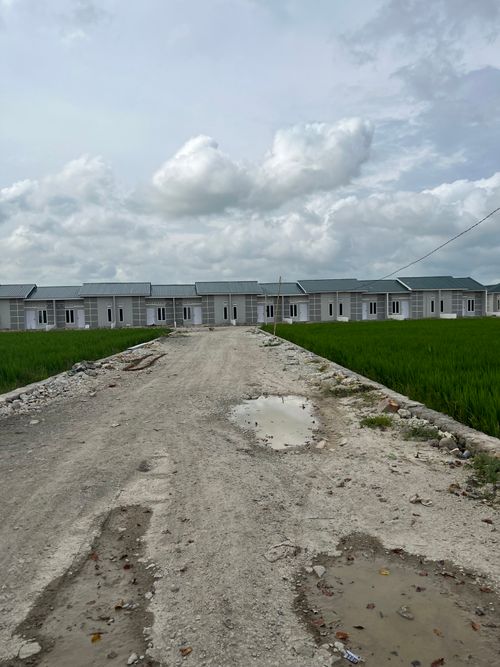 foto gerbang perumahan GRIYA THADEA TAMA