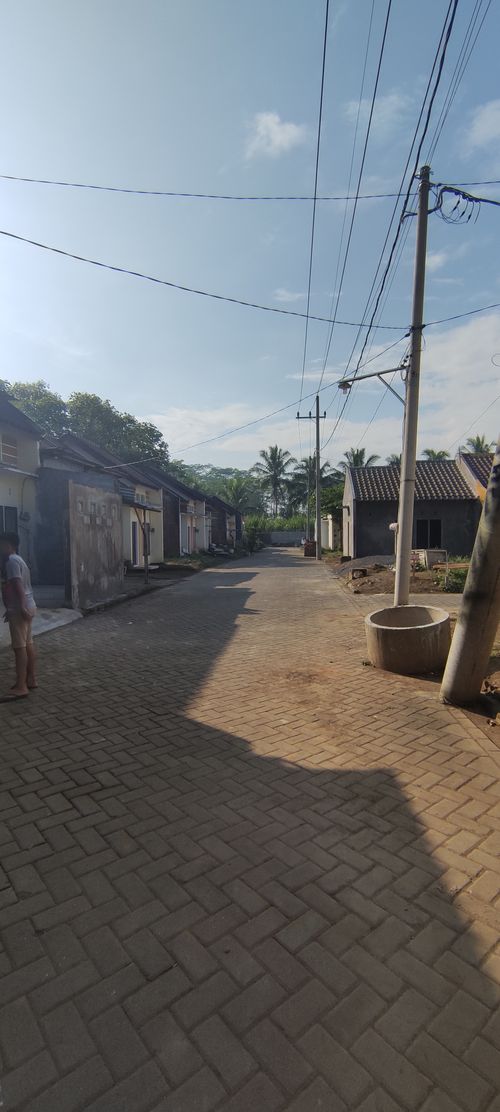 foto posisi tengah perumahan PERUMAHAN BULULAWANG RESIDENCE