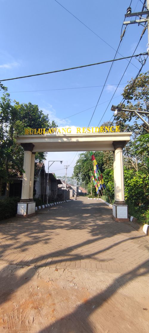 foto gerbang perumahan PERUMAHAN BULULAWANG RESIDENCE