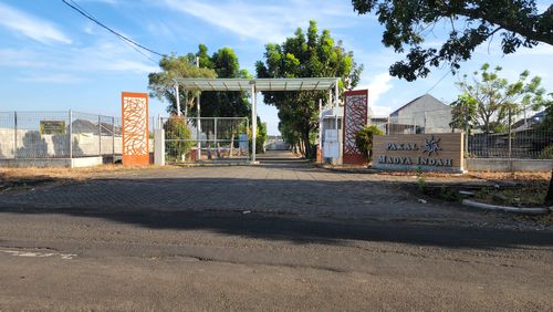 foto gerbang perumahan PAKAL MADYA INDAH