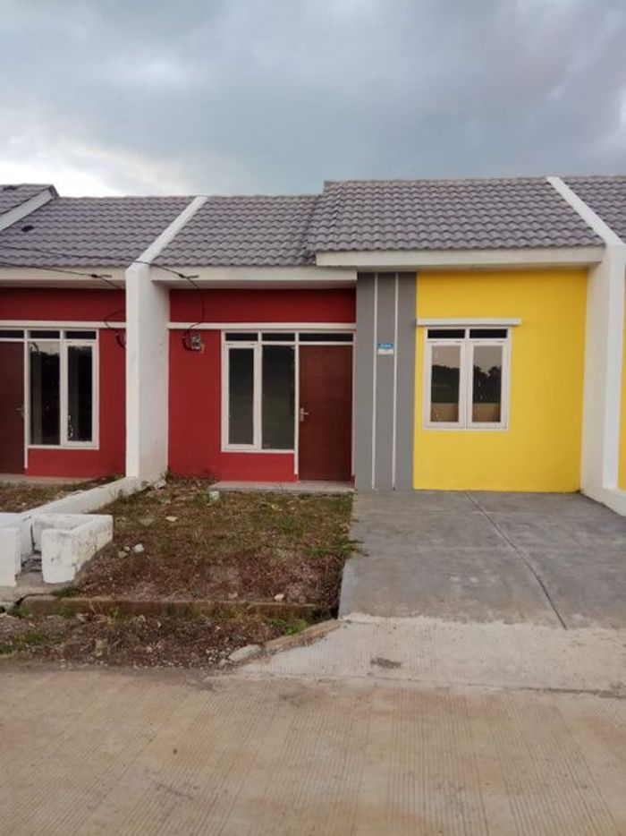 foto tampak rumah tipe Detail 28 Double Dinding (komersil) perumahan GREEN HARMONY RESIDENCE 2