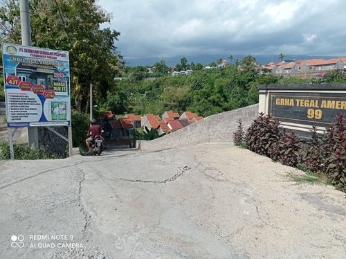 foto gerbang perumahan PERUMAHAN GRHA TEGAL AMERTHA 99