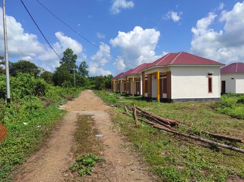 foto posisi tengah perumahan KHATULISTIWA RESIDENCE