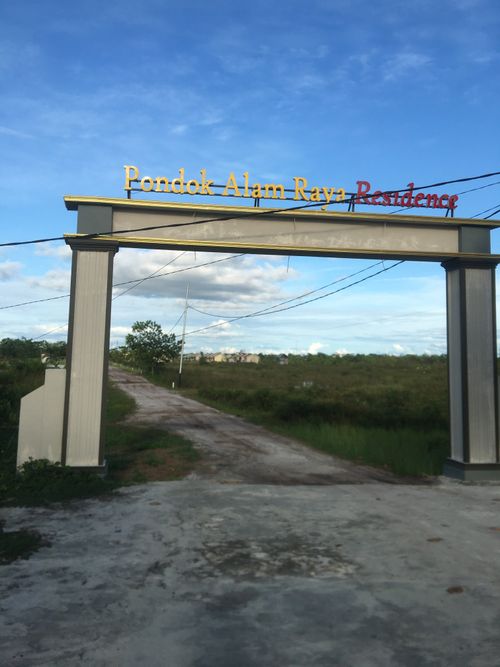 foto gerbang perumahan PONDOK ALAM RAYA TAHAP II
