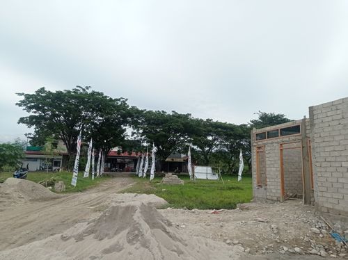 foto posisi tengah perumahan PERUMAHAN EBONI REGENCY
