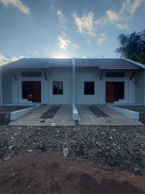 foto contoh rumah perumahan Pesona Gede Pangrango
