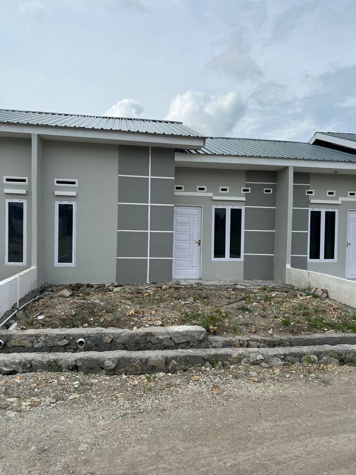 foto tampak rumah tipe 36/72 perumahan GRIYA THADEA TAMA