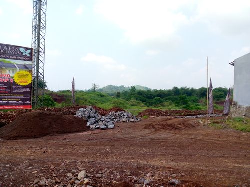 foto gerbang perumahan GRAHA PASIR HAYAM 2