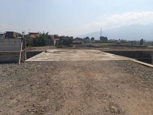 foto gerbang perumahan Ruma Putih Asaka