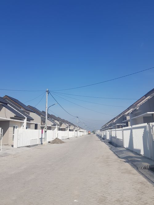 foto posisi tengah perumahan Alana Regency Tambakcemandi Tahap 2 dan 3
