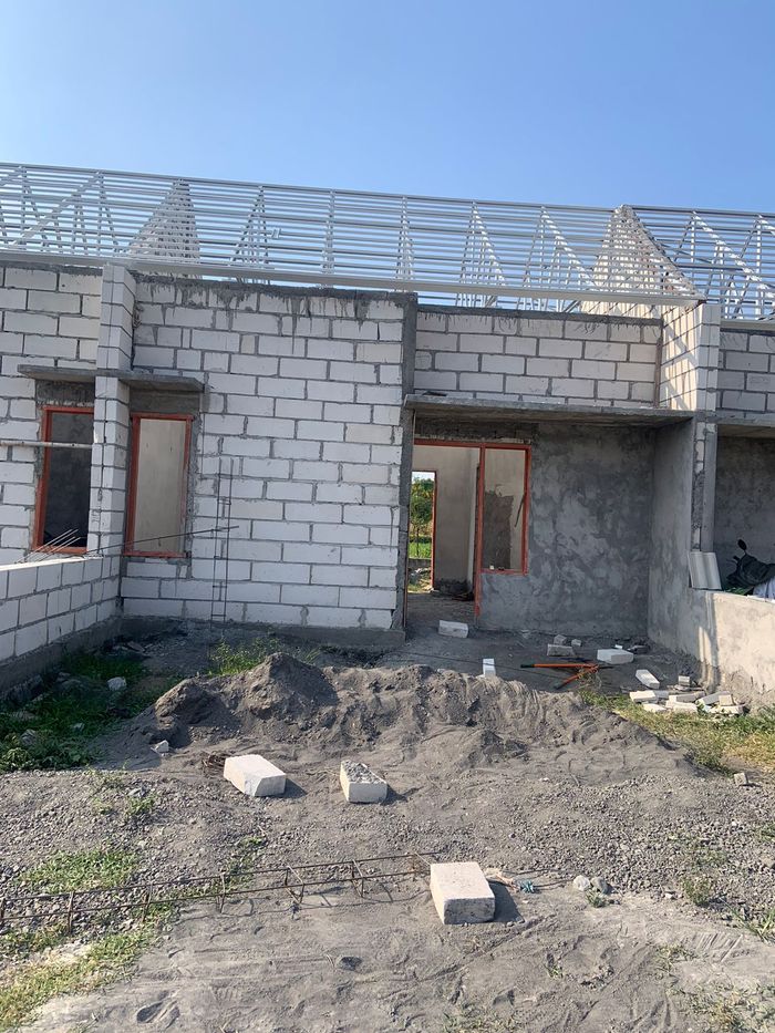 foto tampak rumah tipe 24 perumahan Taman JLT Asri