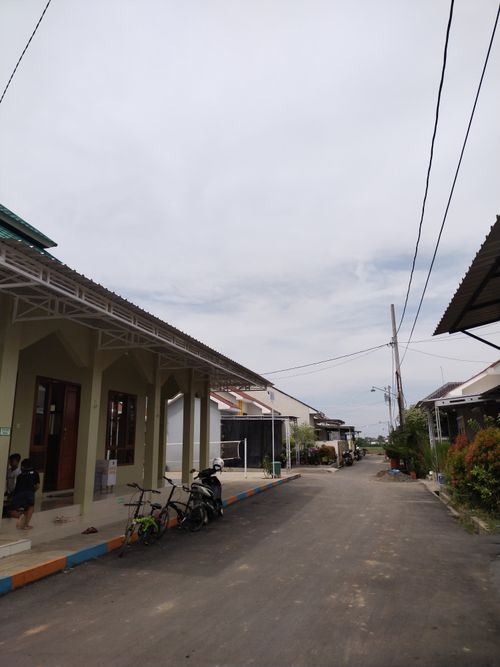 foto posisi tengah perumahan Graha Naya Buaran Tahap II