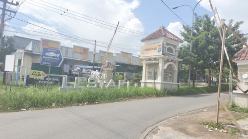 foto gerbang perumahan TAMAN LESTARI