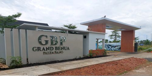 foto gerbang perumahan GRAND BENUA PALEMBANG