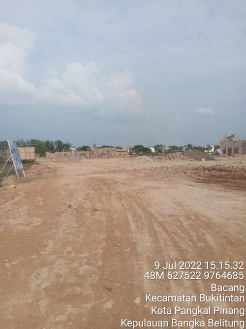 foto gerbang perumahan PERUMAHAN APPLE RESIDENCE