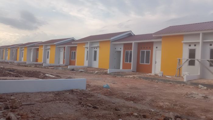 foto tampak rumah tipe 30/72 perumahan Renggali Asoka
